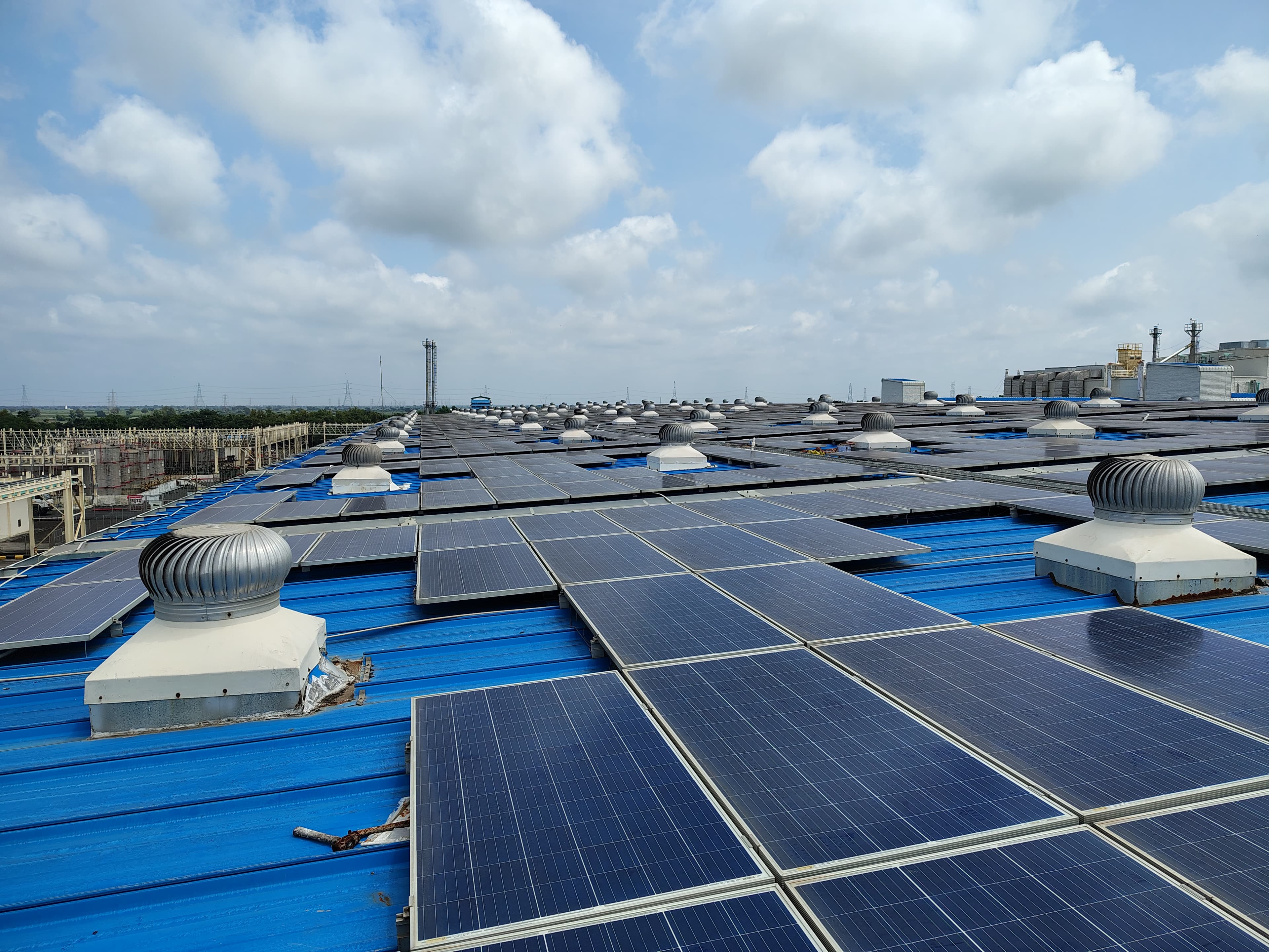 Professional solar panel cleaning service in Bharuch